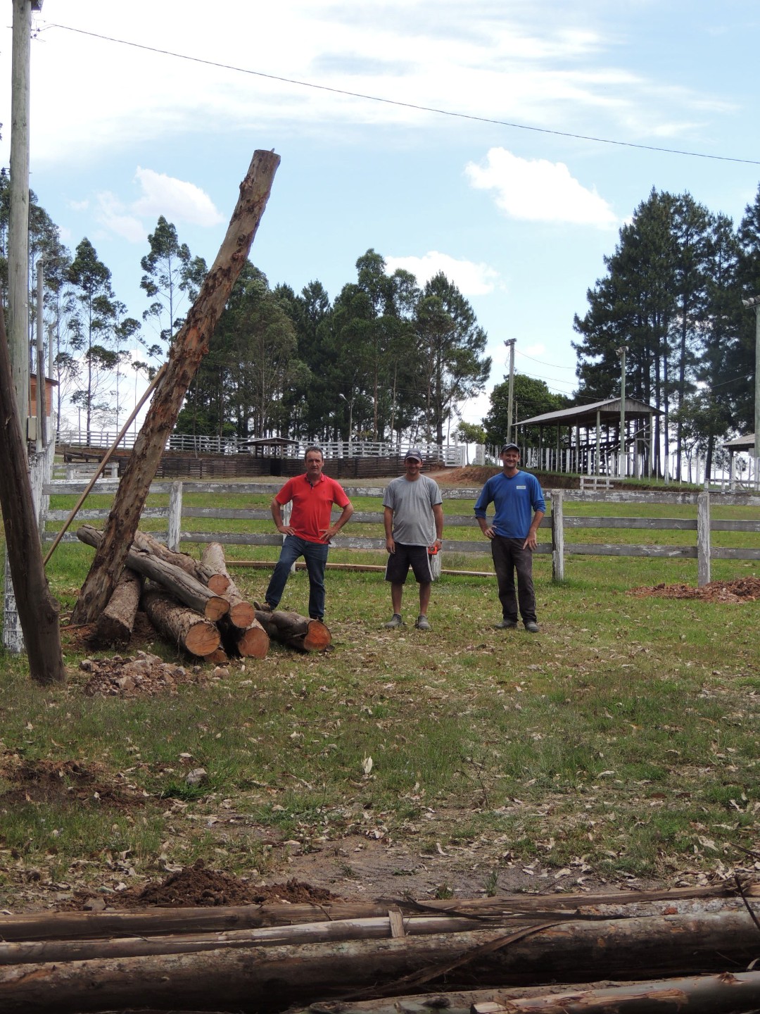 administracao-realiza-melhorias-no-parque-de-rodeios-large